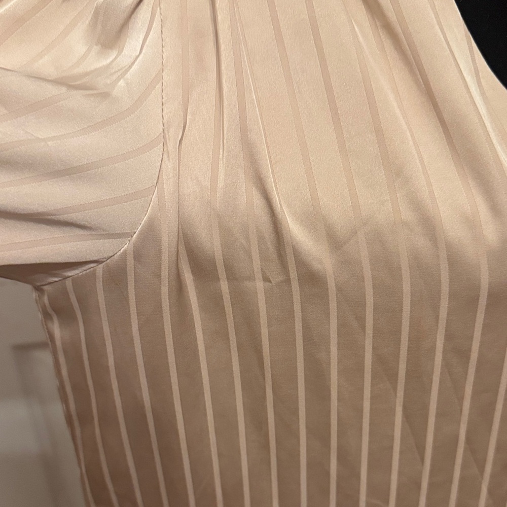 Elegant Cream Dress - Picture 16 of 16
